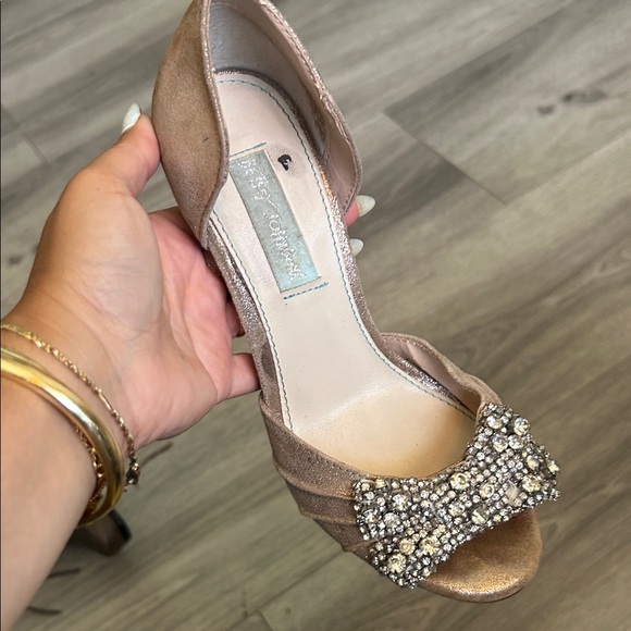 Betsey Johnson Gold Peep-Toe Heels with Rhinestone Bow - Picture 1 of 6